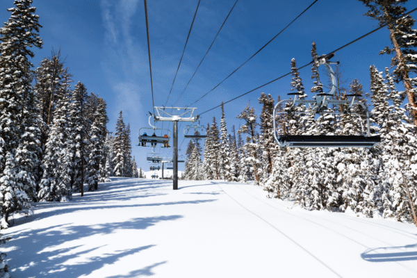 Séjour Découverte & Ski – Le Maroc en altitude, entre poudreuse et traditions