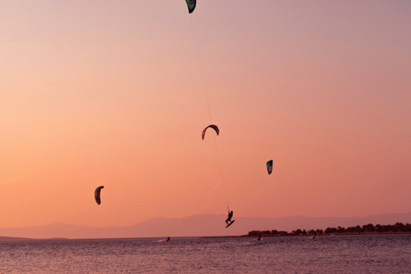 Séjour Découverte & Kitesurf – Dakhla, entre adrénaline et horizon infini